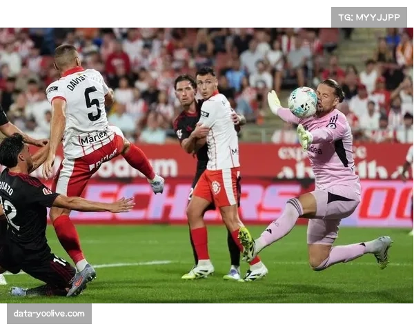 塞维利亚新帅路易斯·加西亚·普拉萨首秀失利,球队三连败 塞维利亚新帅路易斯·加西亚·普拉萨首秀失利,球队三连败